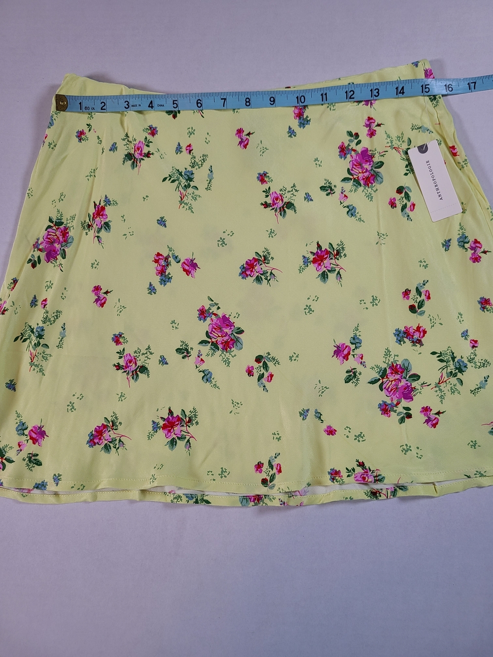 Anthropologie Womens Elegant Yellow Floral Mini Skirt with Pink Accents Medium - Picture 8 of 10